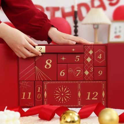 Adventskalender mit 12 Parfümfläschchen